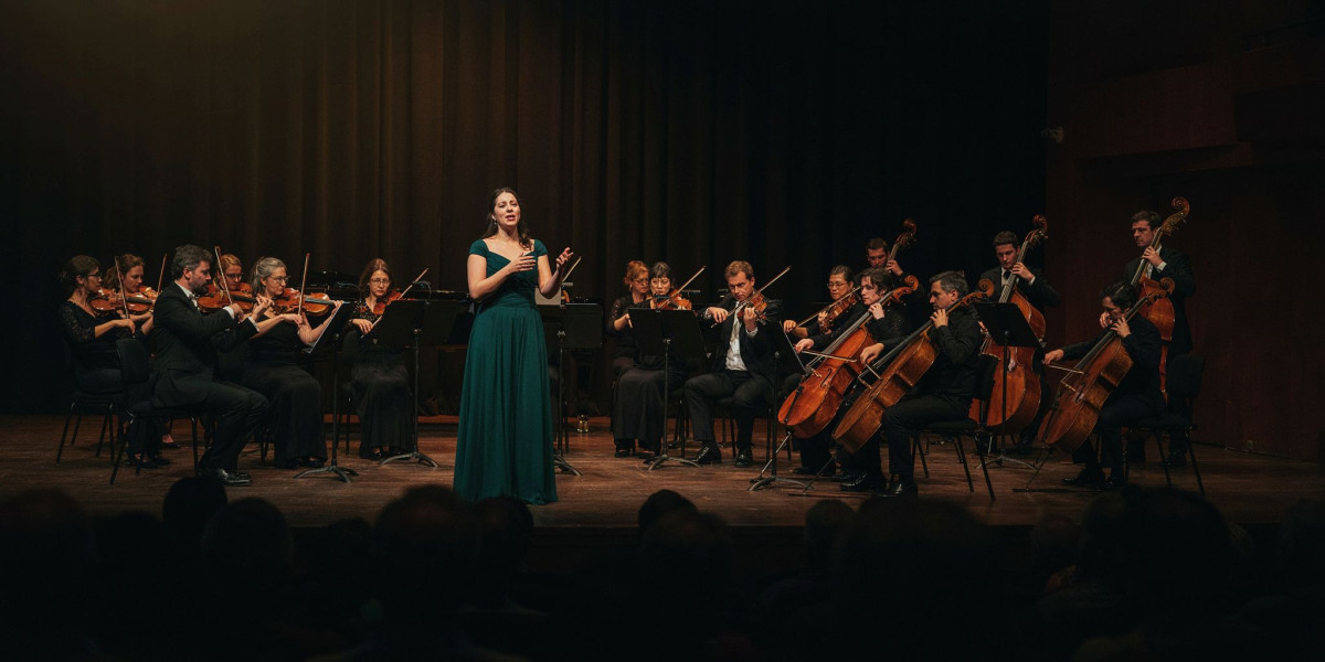 Ruby Hughes & United Strings of Europe, photo 1