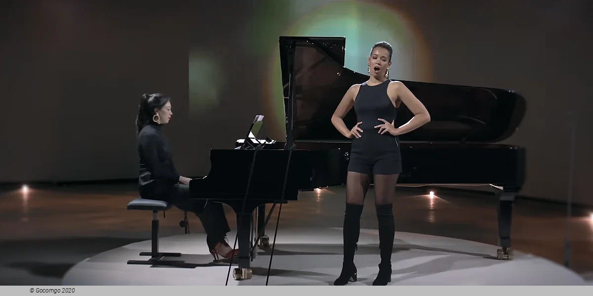 Nadine Sierra, photo 1