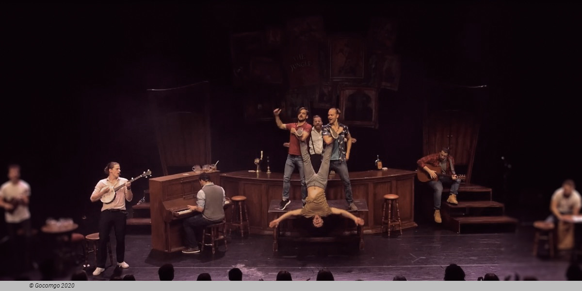 Scene 2 from the musical "The Choir of Man", photo 2
