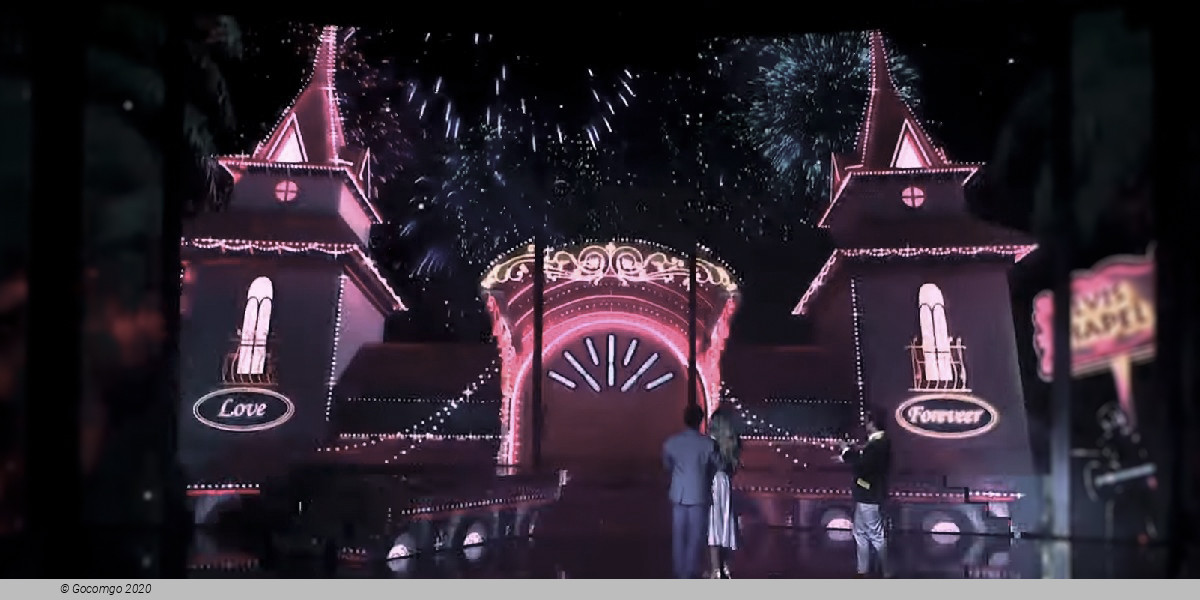 Scene 3 from the show "Extravaganza - The Vegas Spectacular", photo 3